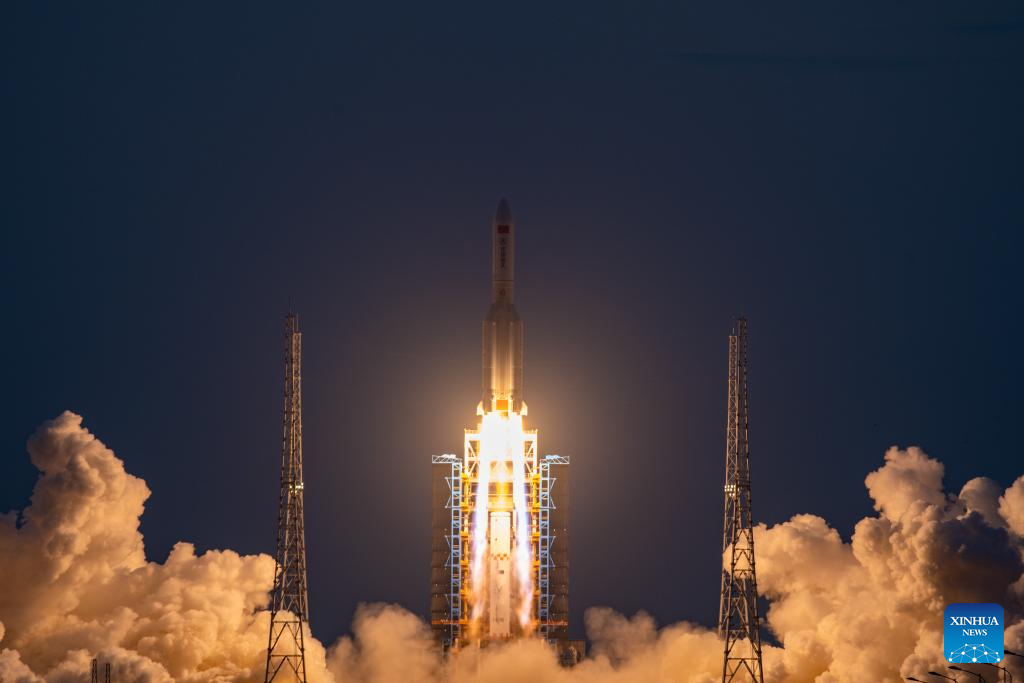 China launches internet satellite group