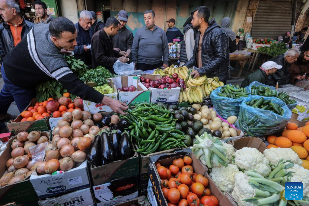 People unable to buy basic food due to high prices in Gaza Strip