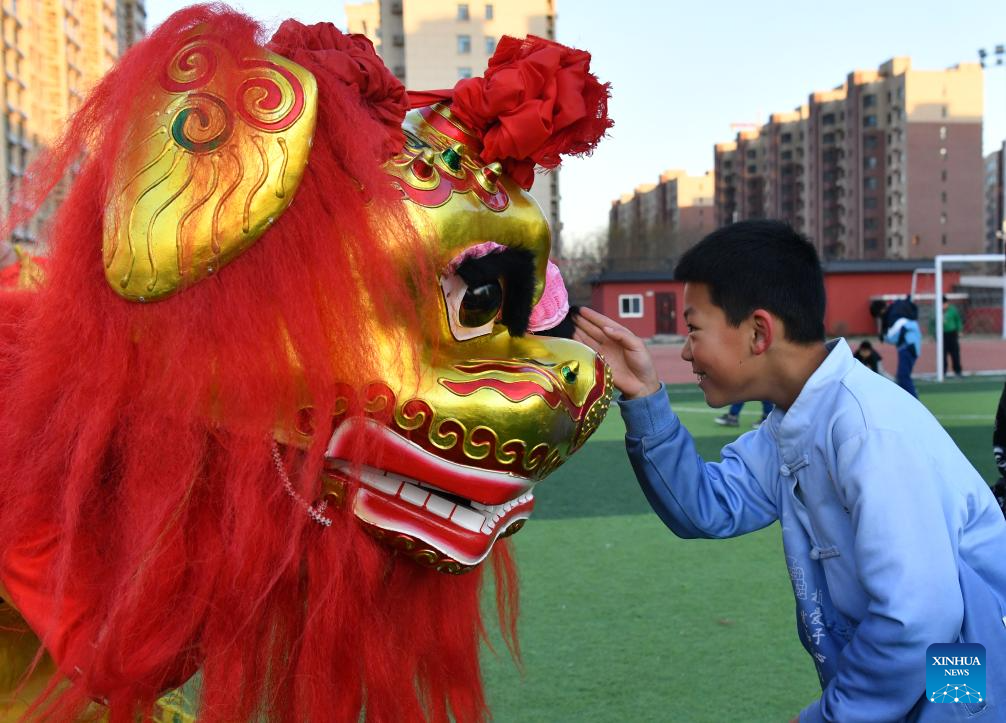 Traditional Chinese art of Cangxian Lion Dance well passed on in Hebei