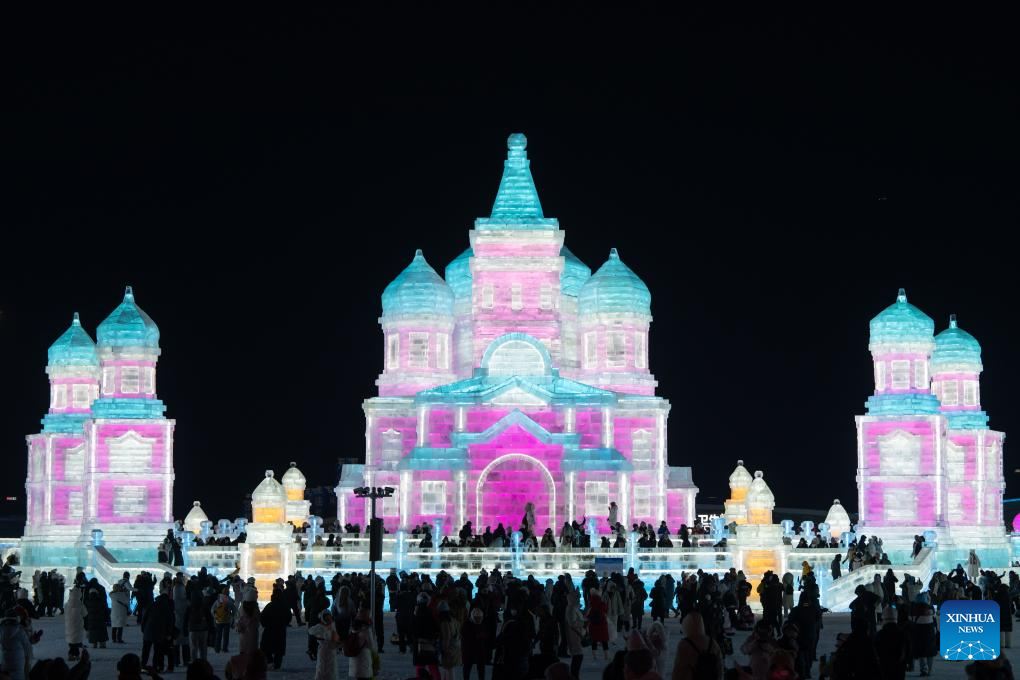 World's largest ice-and-snow theme park opens on Winter Solstice in China's 