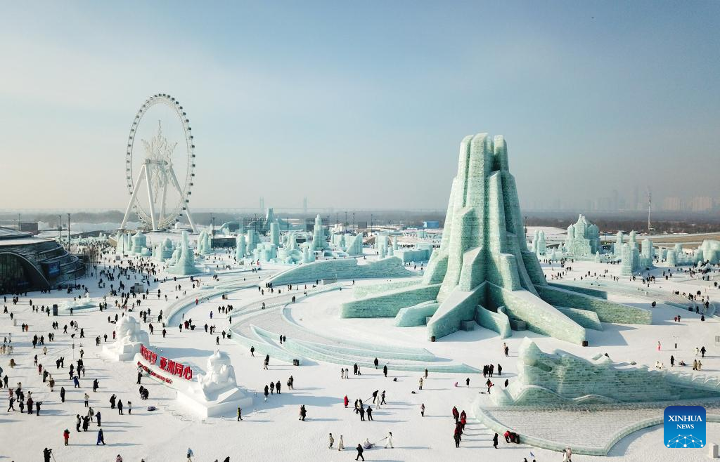 World's largest ice-and-snow theme park opens on Winter Solstice in China's 