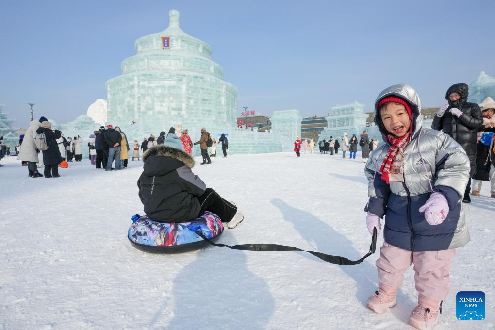 World's largest ice-and-snow theme park opens on Winter Solstice in China's 