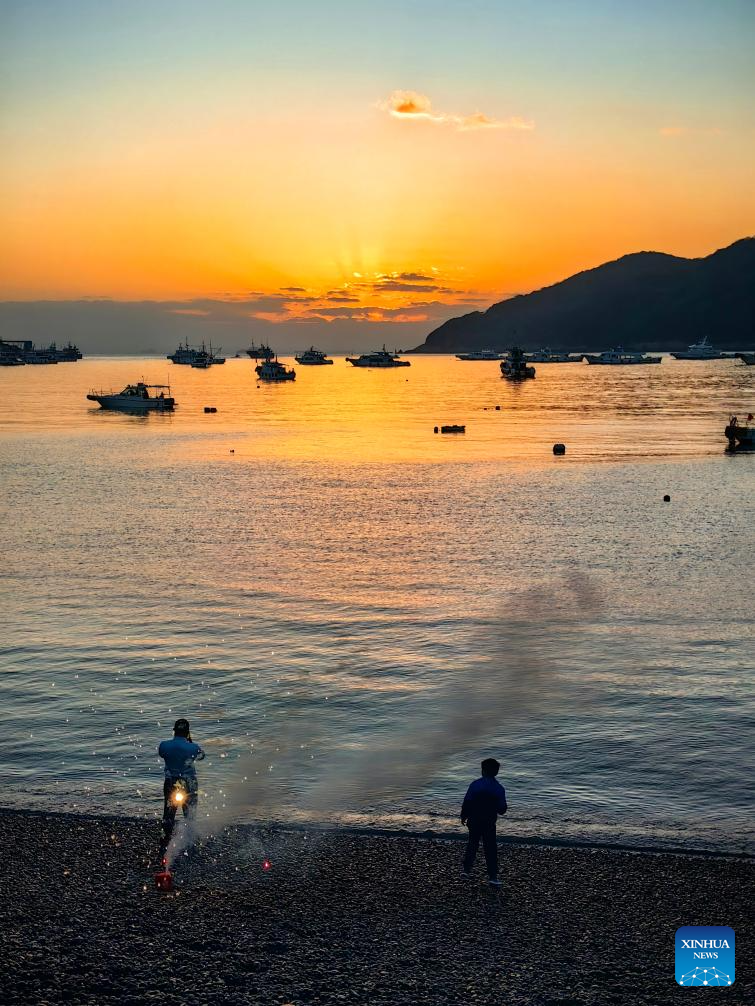 Sunrise scenery on New Year's Day across China