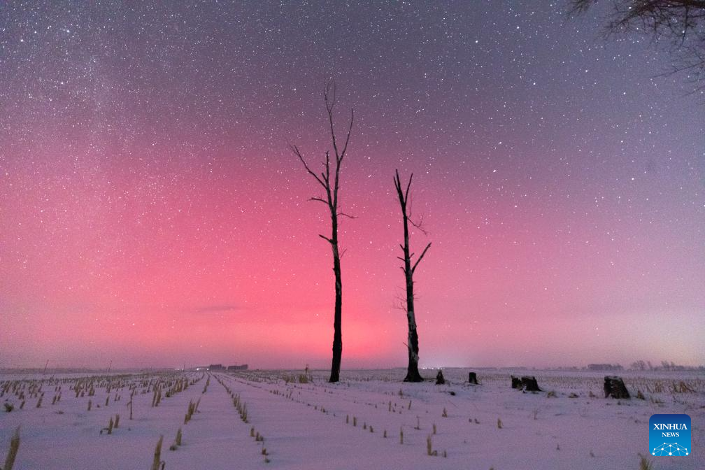 Scenery of aurora in Jiamusi City, NE China's Heilongjiang