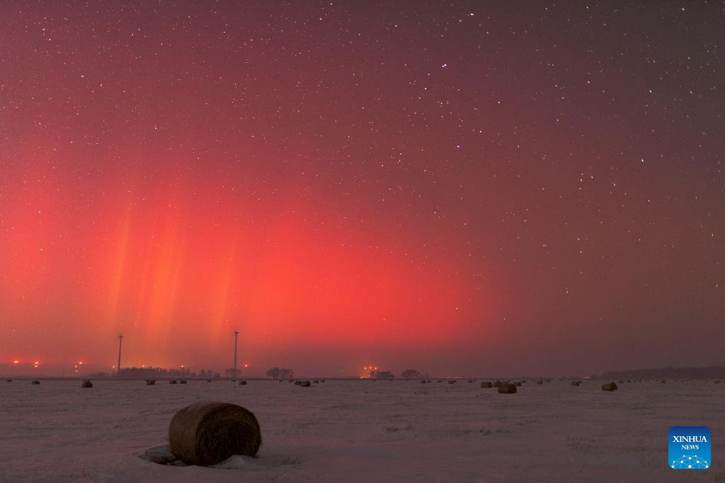 Scenery of aurora in Jiamusi City, NE China's Heilongjiang