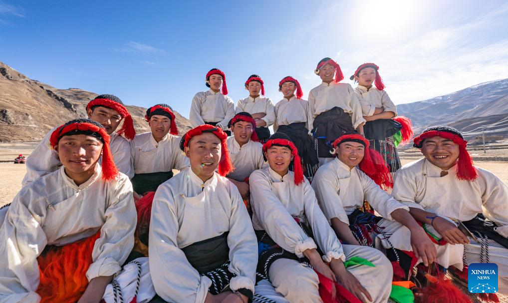 Pic story: inheritor of traditional Reba Dance in Xizang