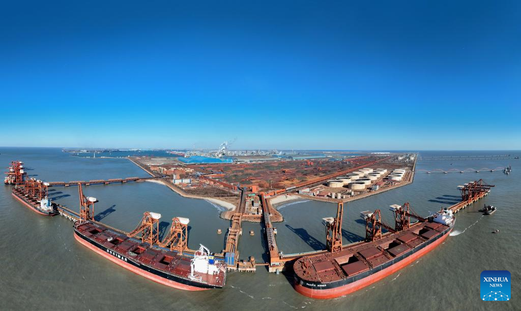 China's Hebei sees record high port cargo throughput in 2024