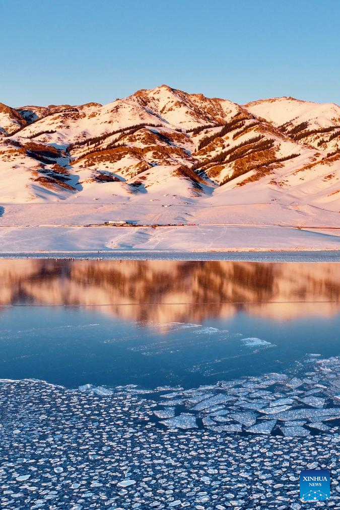 Scenery of Sayram Lake in NW China's Xinjiang