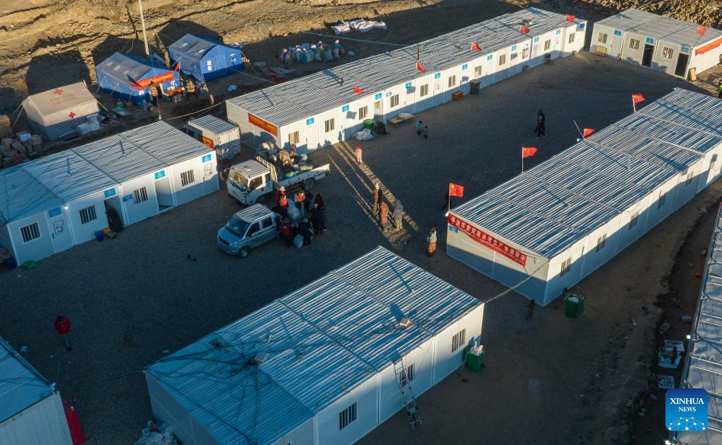 Resettlement work picks up to ensure safe and warm winter in quake-hit Dingri