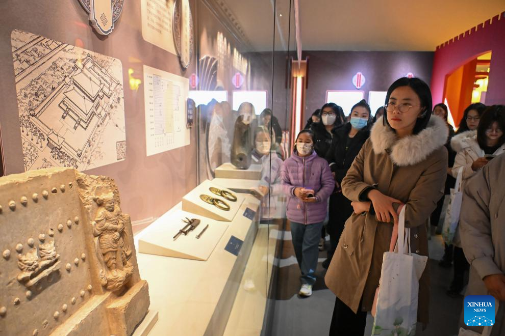 Exhibition on Tang Dynasty cultural relics in Shaanxi kicks off in Tianjin