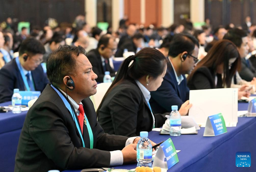 Mayors from China, ASEAN discuss urban openess, cooperation