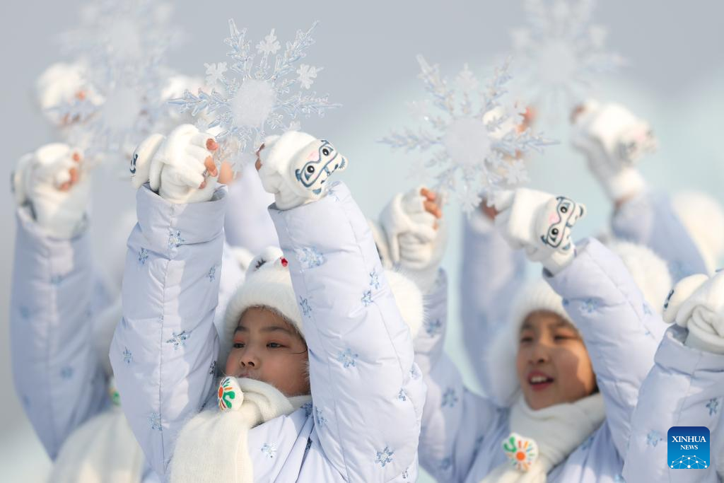 Flame for 9th Asian Winter Games lit in Harbin