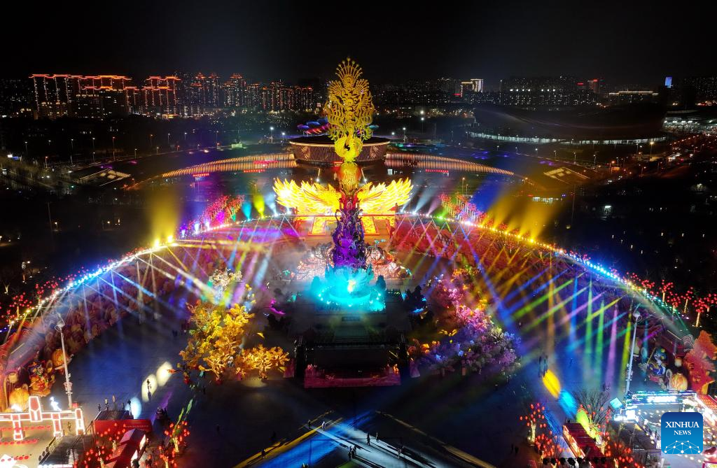 2025 Tangshan Nanhu Spring Festival lantern fair opens