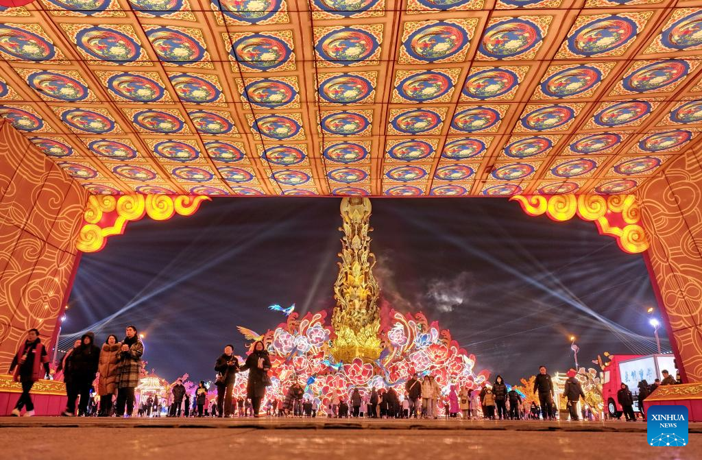 2025 Tangshan Nanhu Spring Festival lantern fair opens