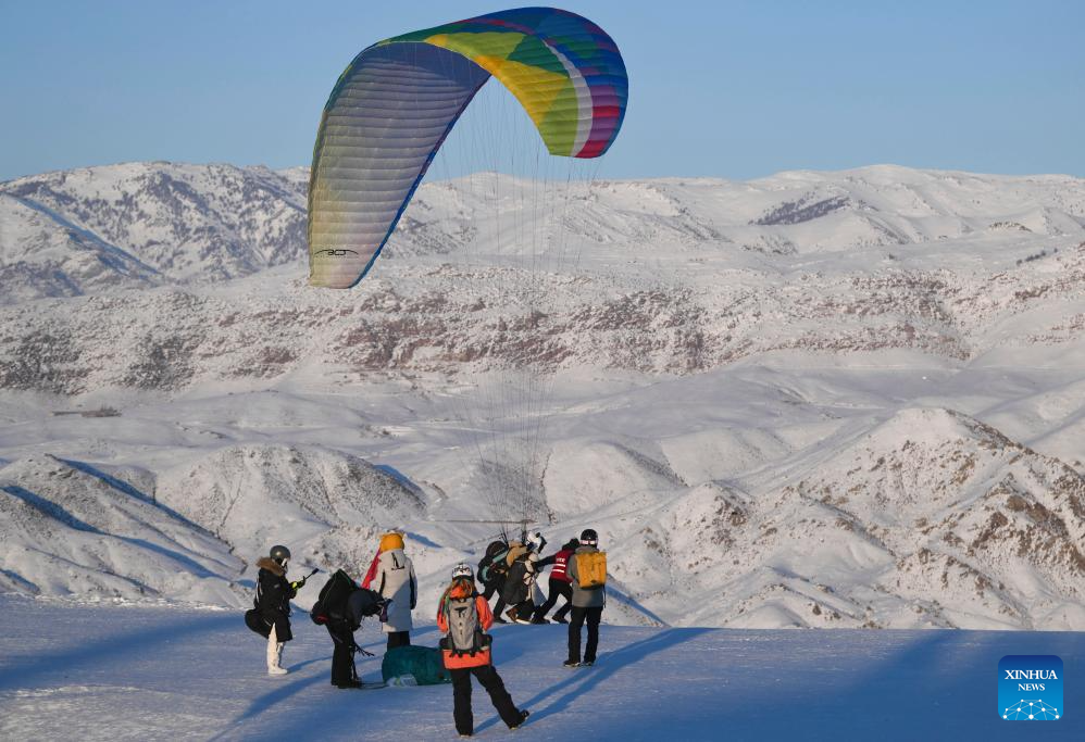 Ice-and-snow industry boosts winter tourism in Altay, China's Xinjiang