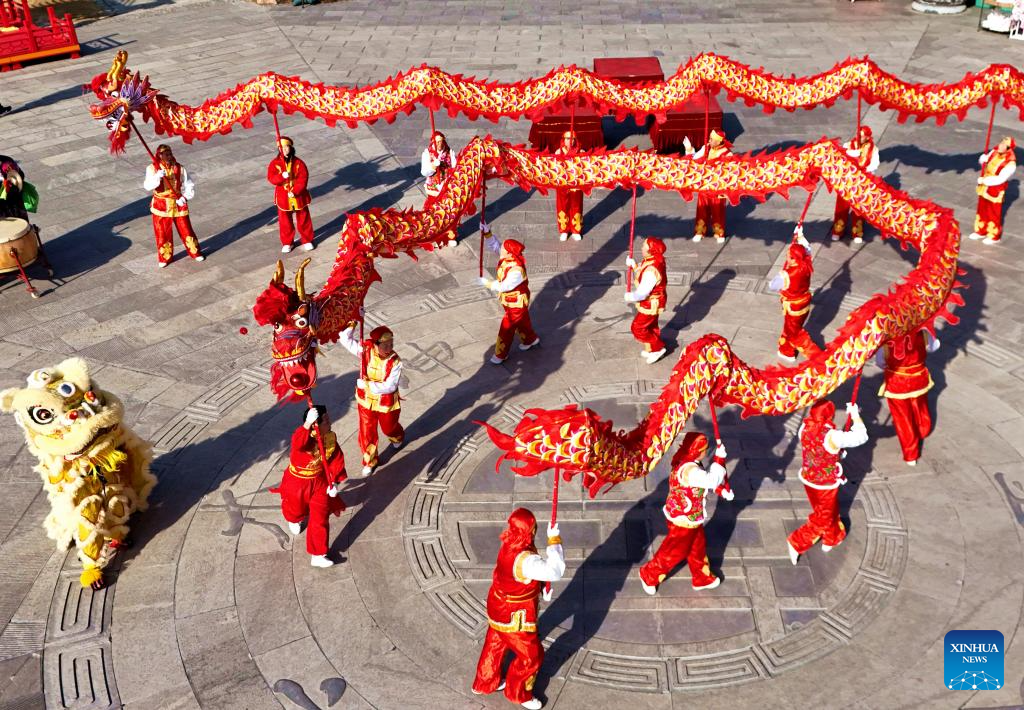 China alive with Spring Festival vibes