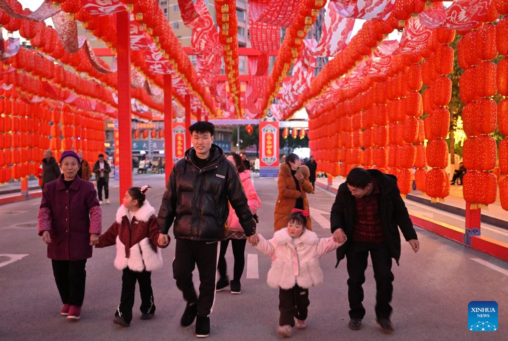 Various events held to celebrate Spring Festival across China