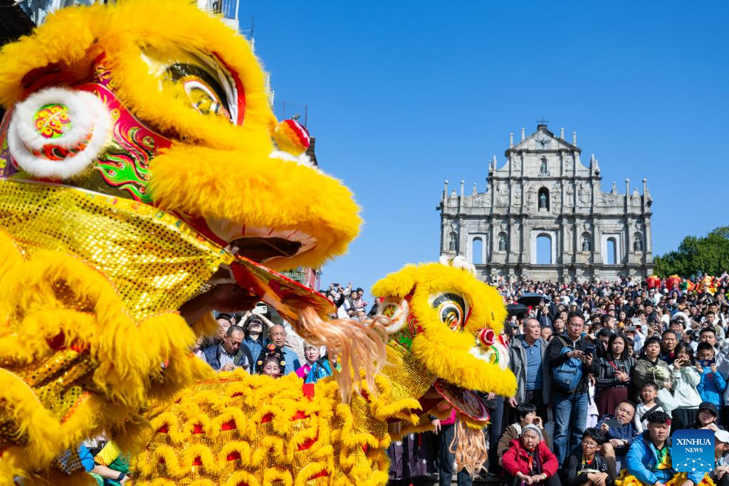 Various events held to celebrate Spring Festival across China