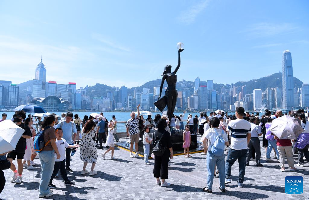 Hong Kong's economy grows 2.5 pct in 2024