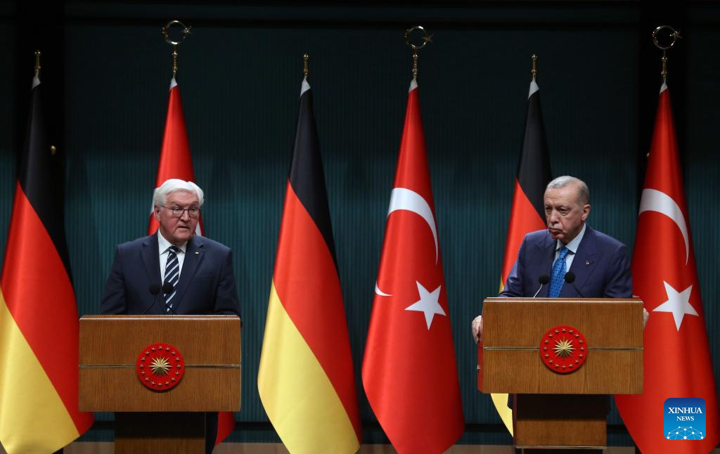 Turkish, German presidents defend 