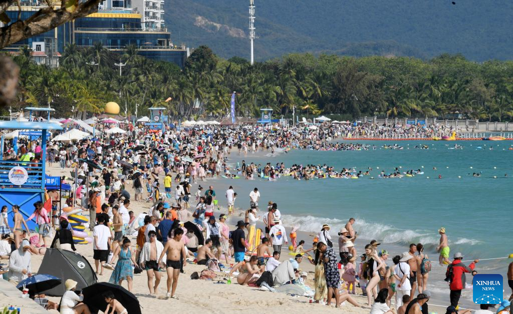 China's Sanya receives over 2.56 million tourists during Spring Festival holiday