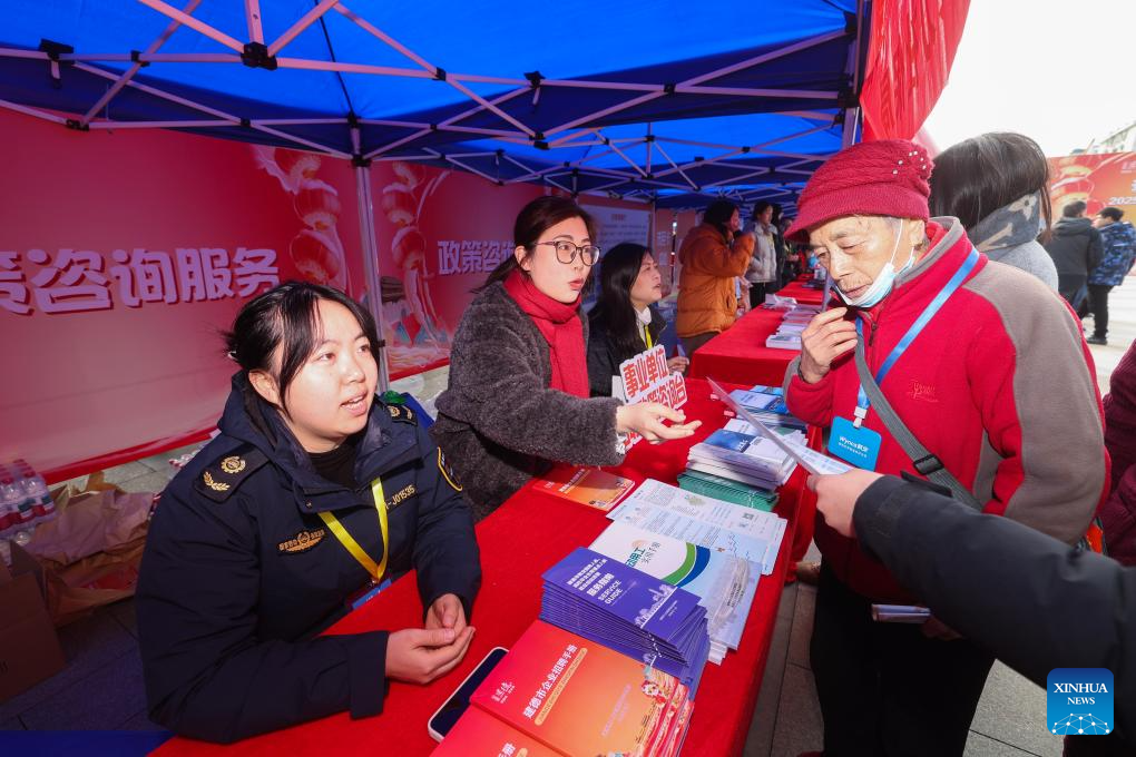 Job fair held in Jiande City in E China