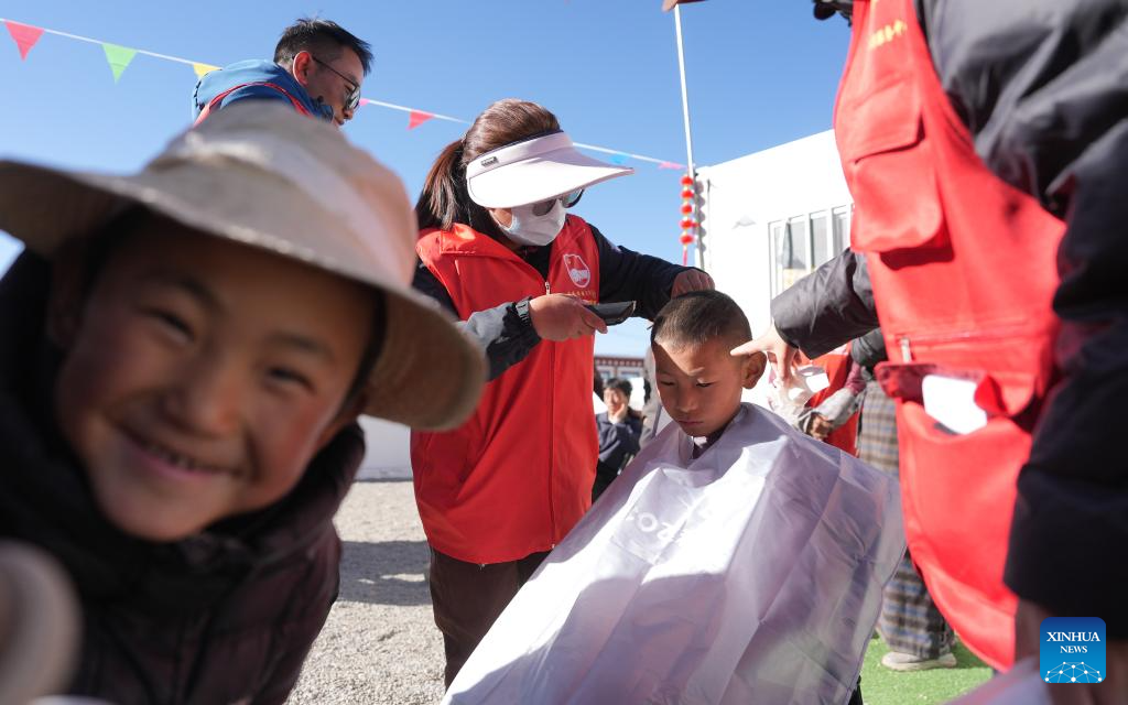 Normal life restored at Xizang's post-quake resettlement sites