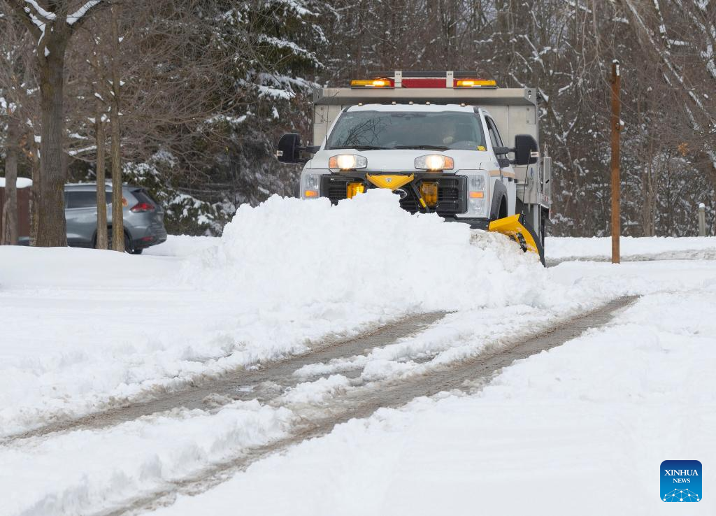 In pics: snowfall in Oakville, Canada