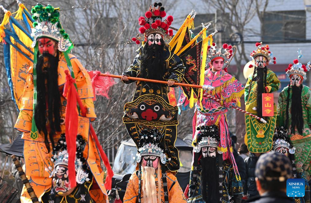 Shehuo folk performance staged to mark Lantern Festival in Longxian County of NW China's Shaanxi