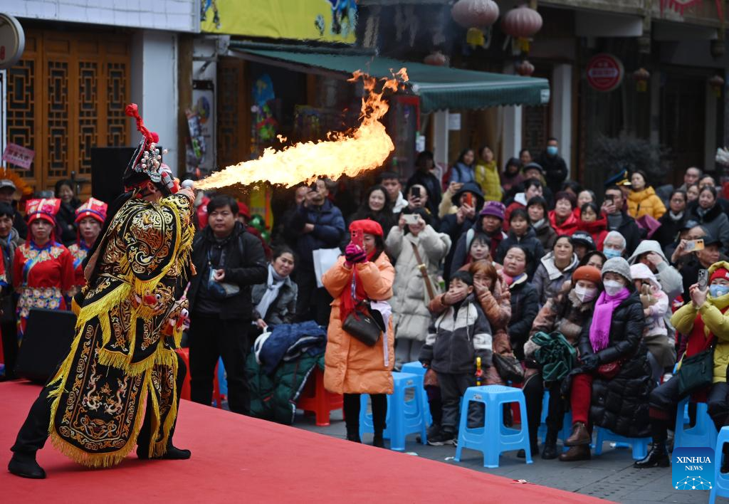 Various activities held across China to celebrate Lantern Festival