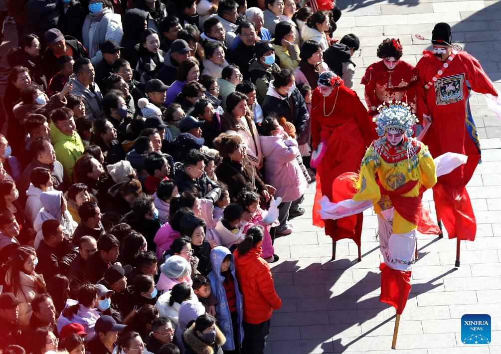 Various activities held across China to celebrate Lantern Festival