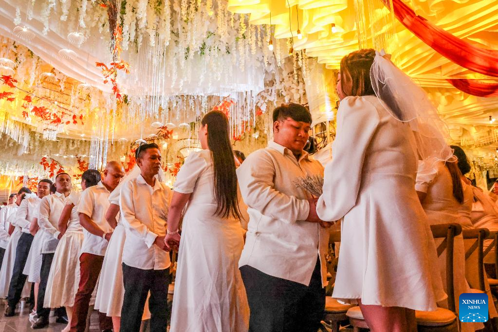 Mass wedding held in in Quezon City, Philippines