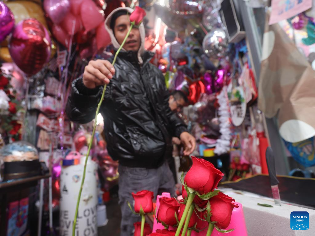 People prepare for Valentine's Day across world