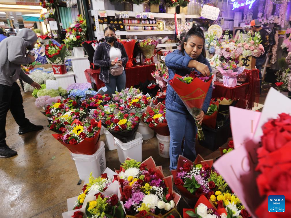 People prepare for Valentine's Day across world