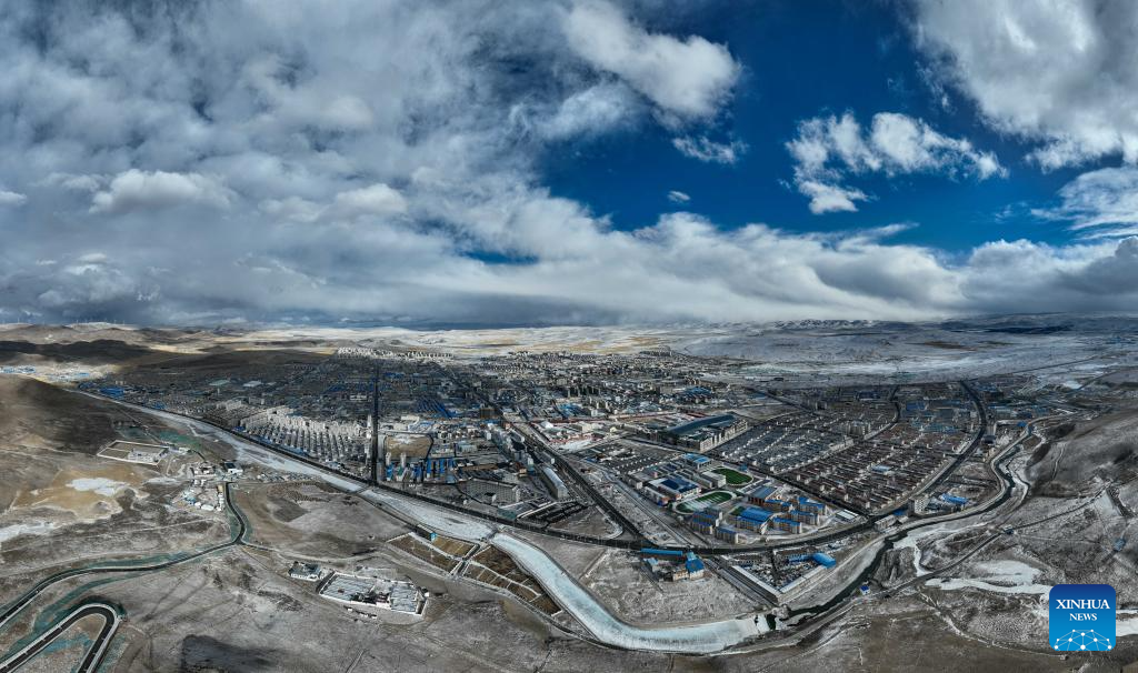 City view of Nagqu, China's Xizang