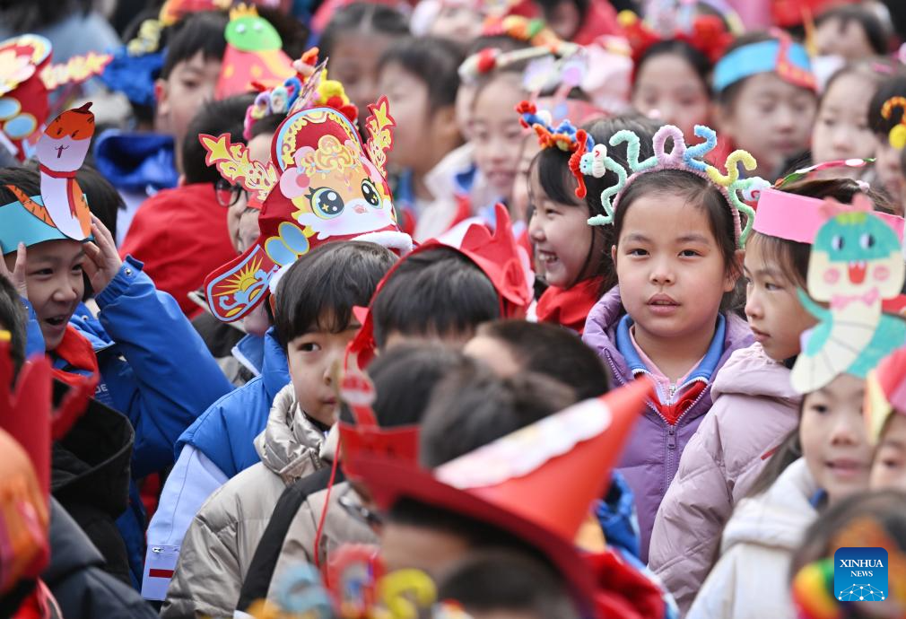 New school semester starts in China