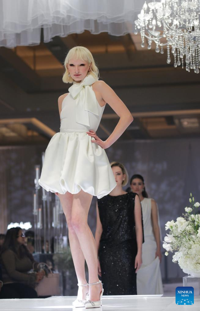 Bridal fashion show held in Vancouver