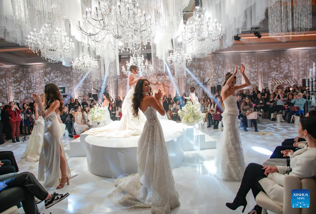 Bridal fashion show held in Vancouver