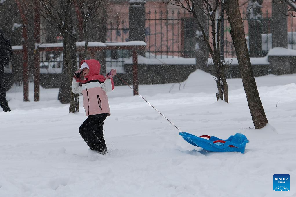 Romania faces coldest week of winter with heavy snow, freezing temperatures