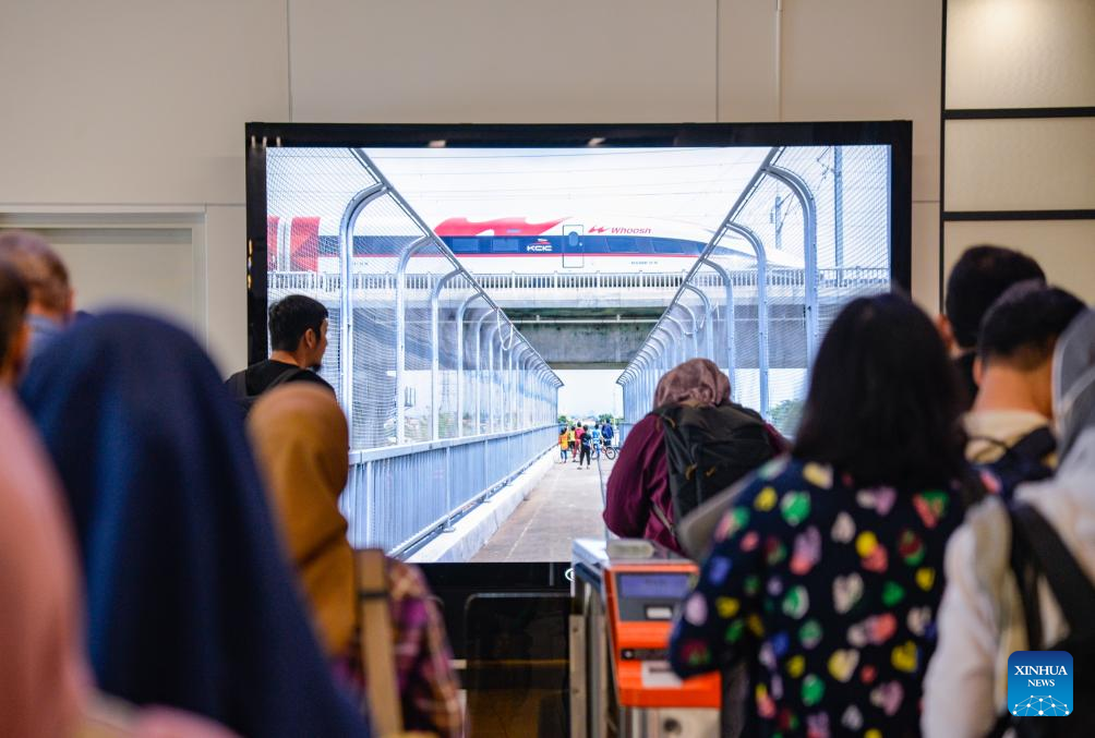 Jakarta-Bandung High-Speed Railway transports over 8 mln passengers