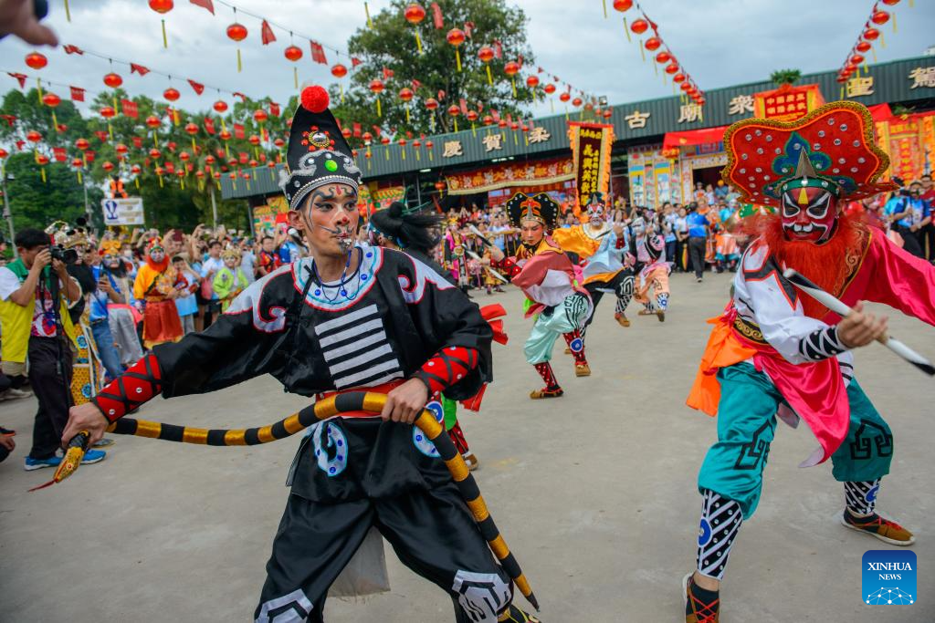 Yingge dances staged during parade in Johor, Malaysia