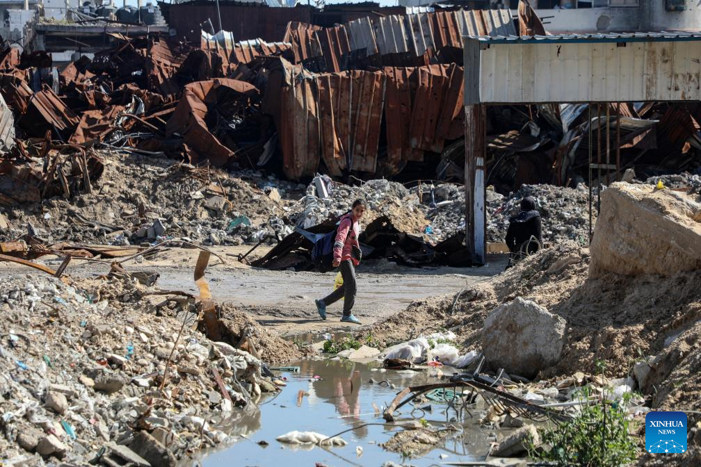 Daily life in displacement camps at Al-Shujaiya neighborhood in Gaza