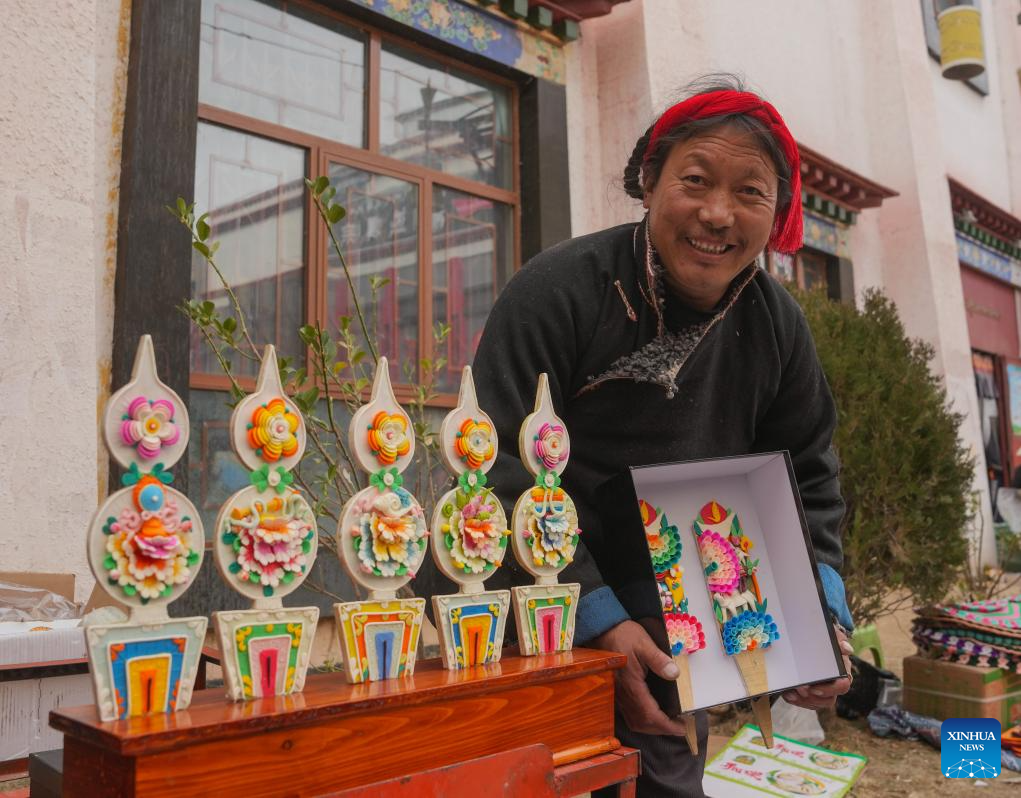 Butter sculptures enjoy widespread popularity in Lhasa ahead of Tibetan New Year