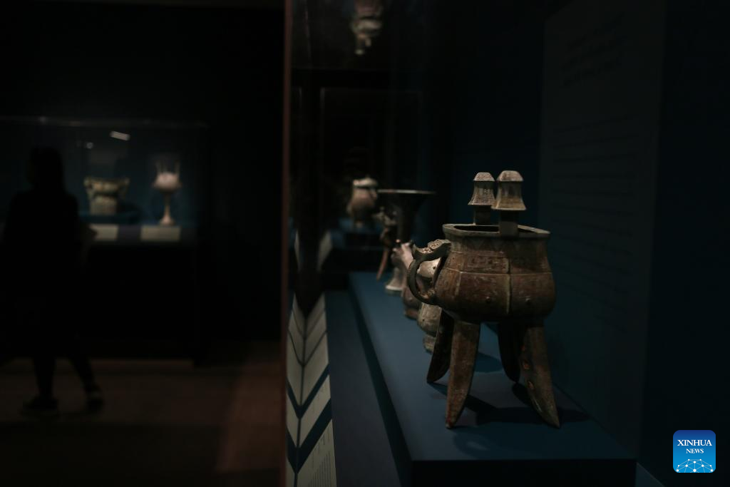 Ritual bronzes from ancient China on display in New York City