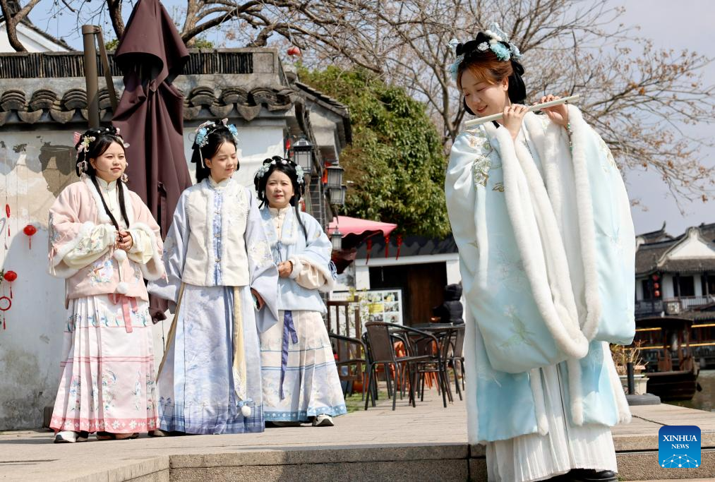 Various activities held across China to mark Int‘l Women's Day