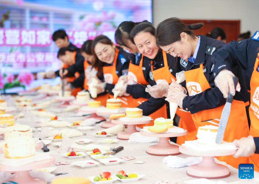 Various activities held across China to mark Int‘l Women's Day