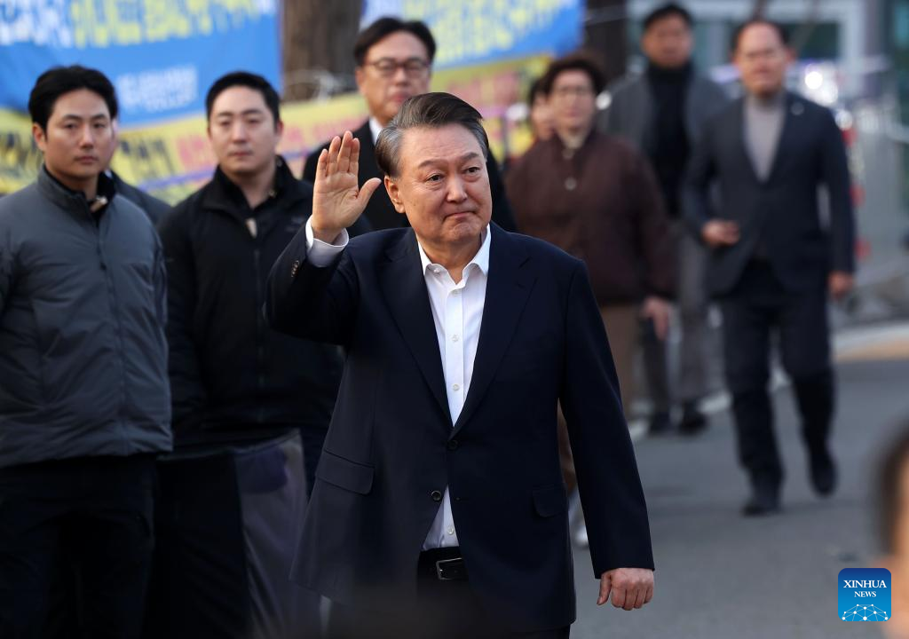 S. Korean president released as prosecution decides not to appeal