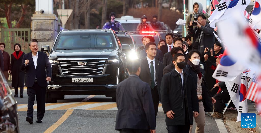 S. Korean president released as prosecution decides not to appeal