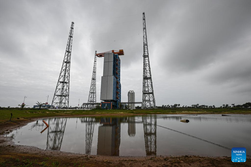 China launches 18 satellites from Hainan commercial spacecraft launch site