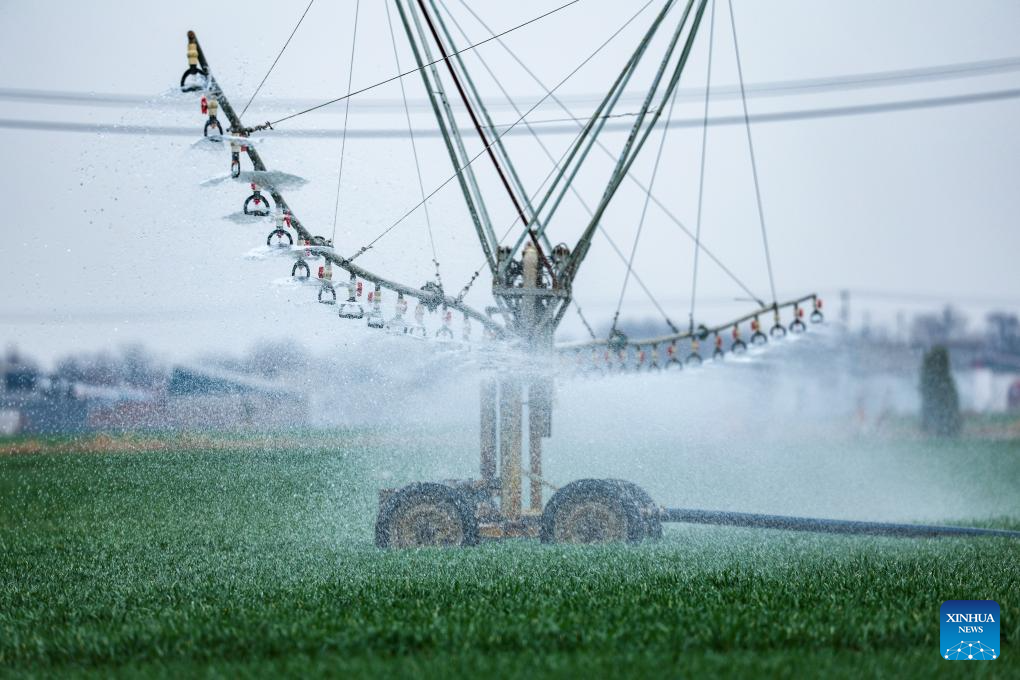 Modern technologies used during spring ploughing across China